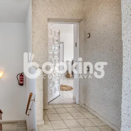 Blanco Per 6 Persones A 5 Minuts De La Platja Gran Apartment